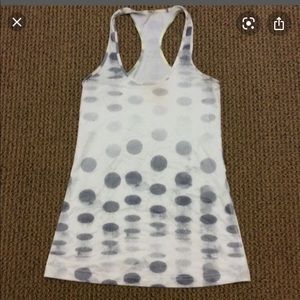 Lululemon tank top